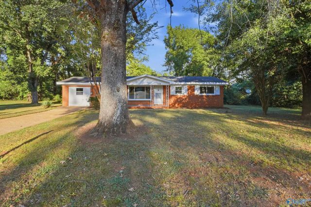 3108 N Nevel Circle, Huntsville, AL 35810