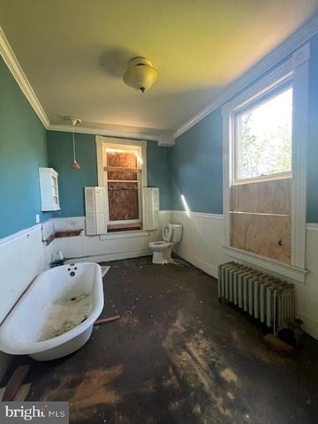 4213 MASSACHUSETTS AVE, Baltimore, MD 21229