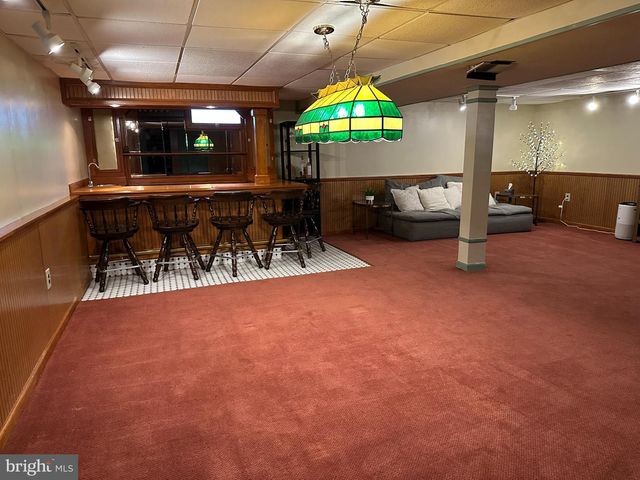 121 JENNIFER WAY, Upper Chichester, PA 19061