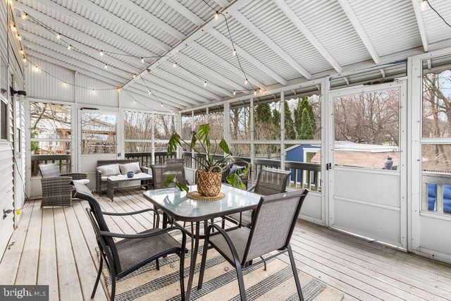 121 JENNIFER WAY, Upper Chichester, PA 19061