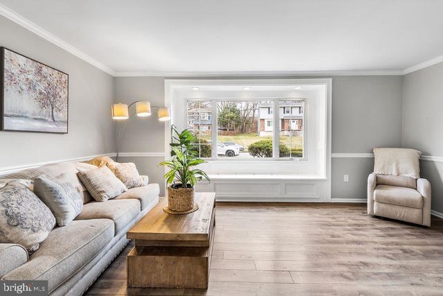 121 JENNIFER WAY, Upper Chichester, PA 19061