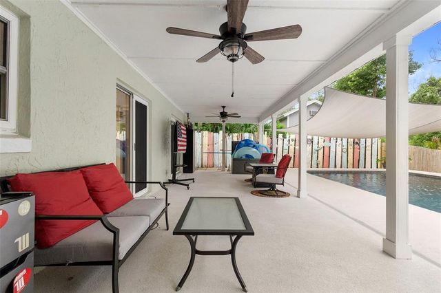 1050 E FRENCH AVENUE, Orange City, FL 32763