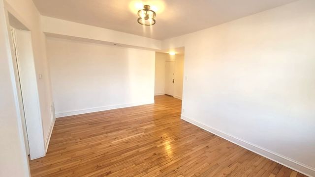 1107 N Avers Avenue 3, Chicago, IL 60651