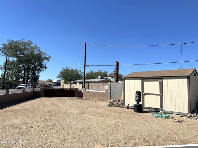 1245 N Oakleaf Drive, Phoenix, AZ 85008