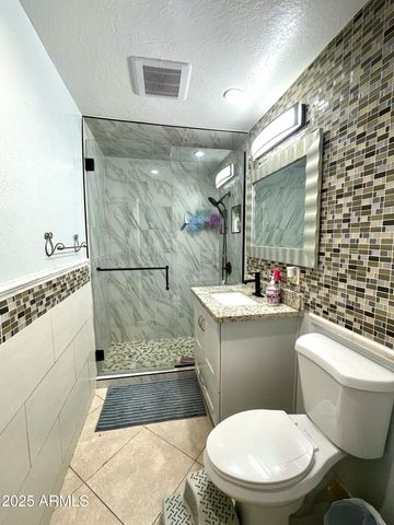 1245 N Oakleaf Drive, Phoenix, AZ 85008