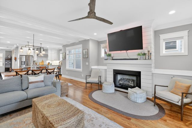 609B 49th Ave, N, Nashville, TN 37209