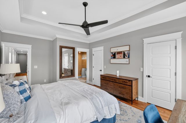 609B 49th Ave, N, Nashville, TN 37209