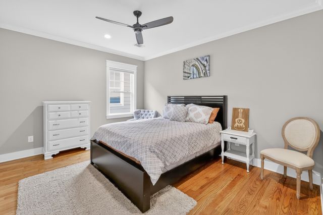 609B 49th Ave, N, Nashville, TN 37209