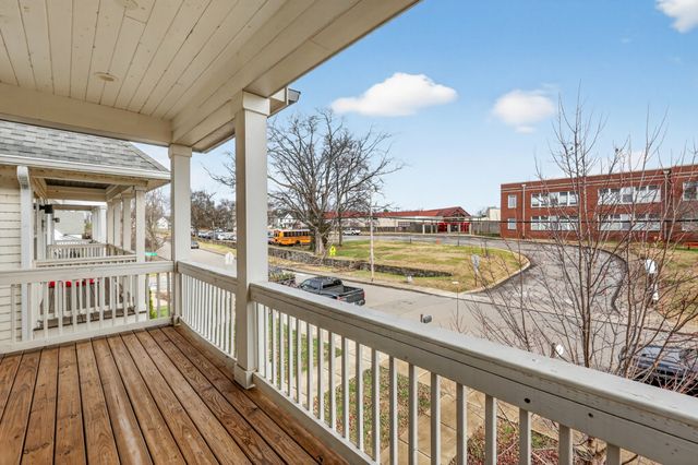 609B 49th Ave, N, Nashville, TN 37209