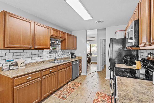 1407 Sydney, Searcy, AR 72143
