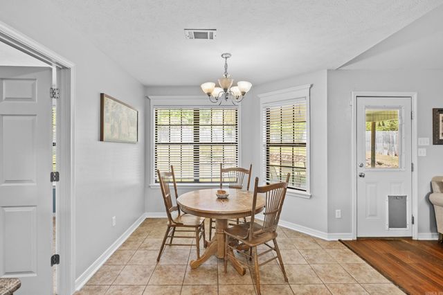 1407 Sydney, Searcy, AR 72143