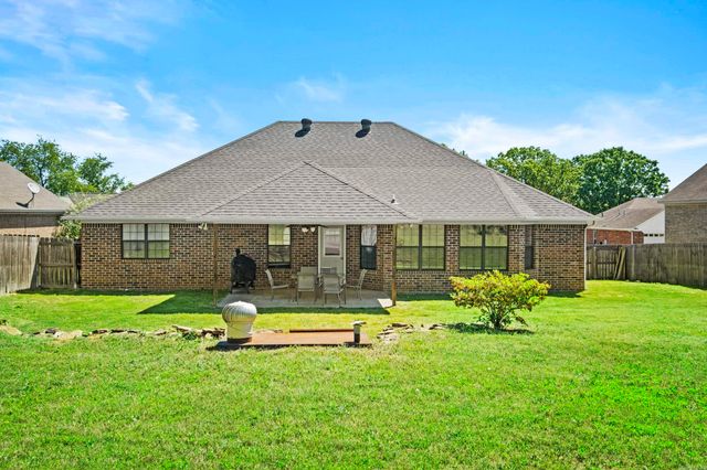 1407 Sydney, Searcy, AR 72143