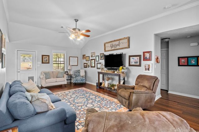 1407 Sydney, Searcy, AR 72143