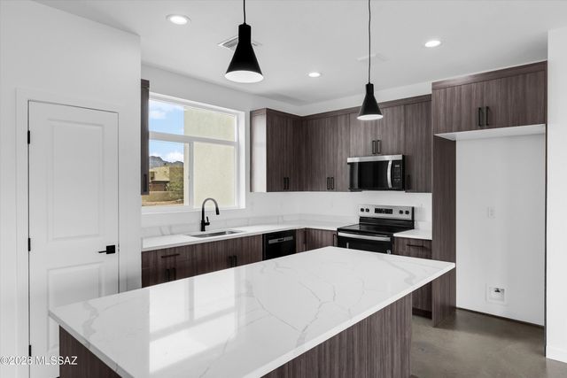 1743 Via Artico, Rio Rico, AZ 85648