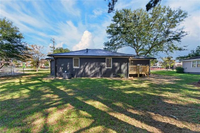 410 Old Stone Road, Villa Rica, GA 30180