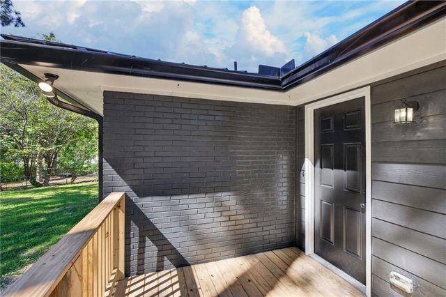 410 Old Stone Road, Villa Rica, GA 30180