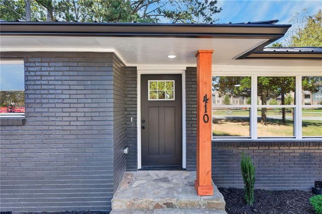 410 Old Stone Road, Villa Rica, GA 30180