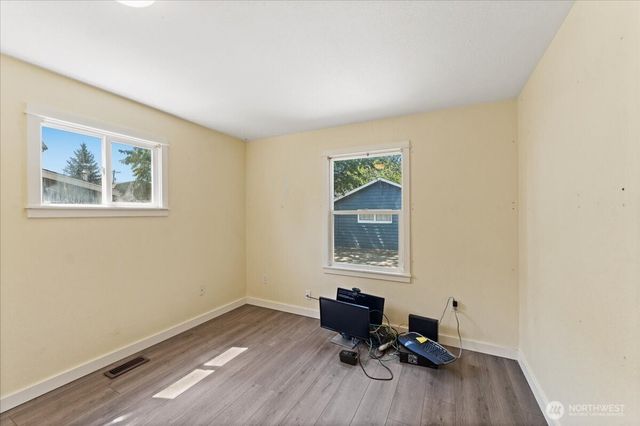 6408 S Alder Street, Tacoma, WA 98409