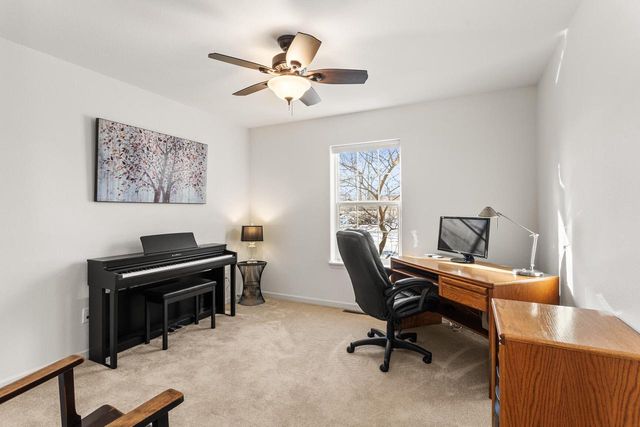 W207N17393 Parkview DRIVE, Jackson, WI 53037