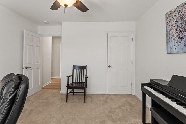 W207N17393 Parkview DRIVE, Jackson, WI 53037