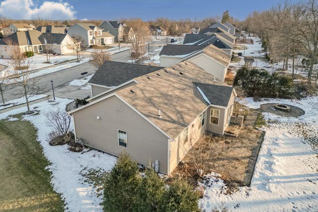 W207N17393 Parkview DRIVE, Jackson, WI 53037