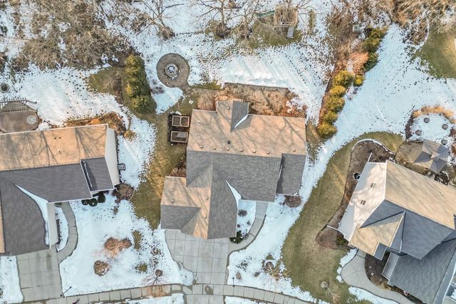 W207N17393 Parkview DRIVE, Jackson, WI 53037