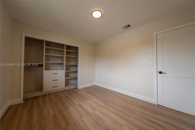 370 Flagami Boulevard 370, Miami, FL 33144