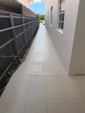 370 Flagami Boulevard 370, Miami, FL 33144
