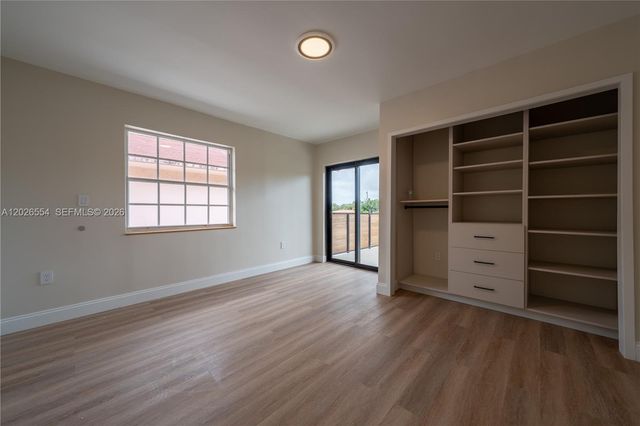 370 Flagami Boulevard 370, Miami, FL 33144