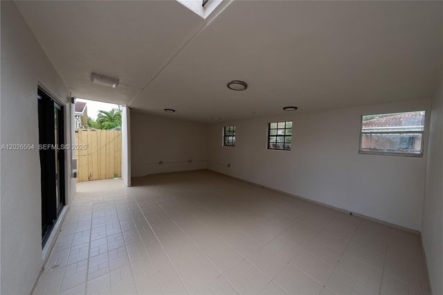 370 Flagami Boulevard 370, Miami, FL 33144