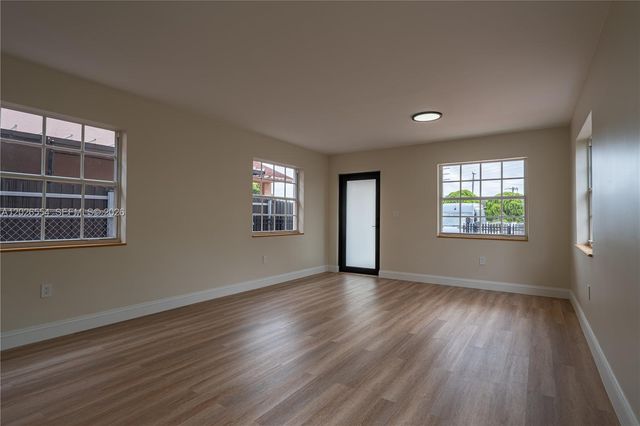 370 Flagami Boulevard 370, Miami, FL 33144