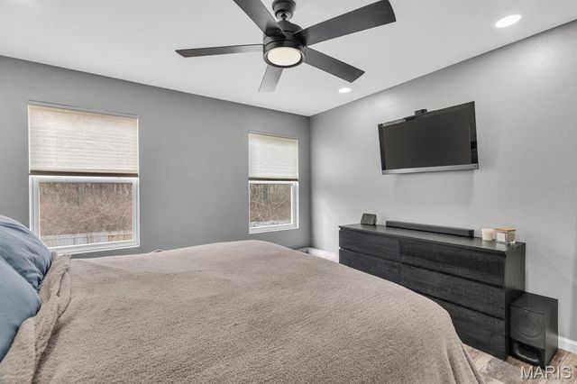 25 Bedford Way, Wentzville, MO 63385