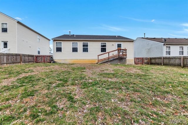 25 Bedford Way, Wentzville, MO 63385