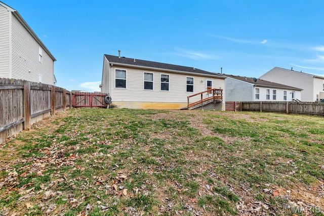 25 Bedford Way, Wentzville, MO 63385