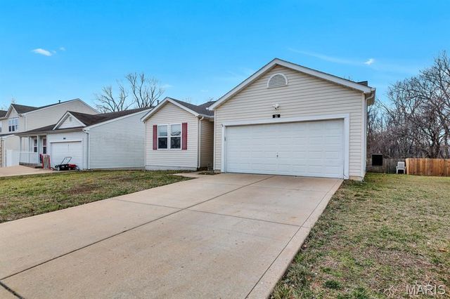 25 Bedford Way, Wentzville, MO 63385