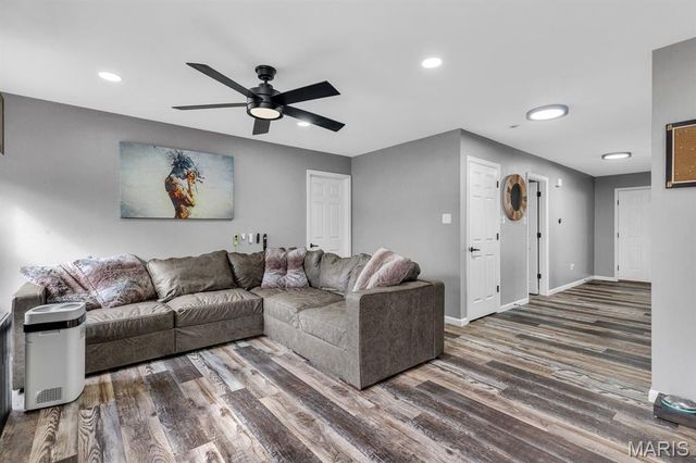 25 Bedford Way, Wentzville, MO 63385