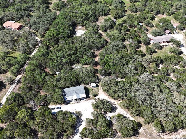 885 Brushy Creek, Lakehills, TX 78063