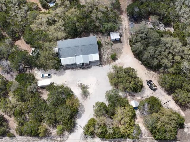 885 Brushy Creek, Lakehills, TX 78063