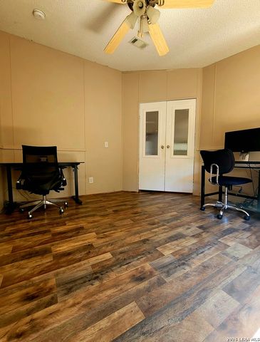 885 Brushy Creek, Lakehills, TX 78063