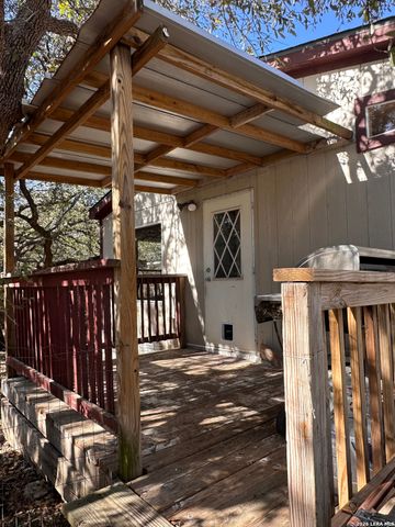 885 Brushy Creek, Lakehills, TX 78063