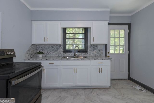 100 Rc Allen Drive, Columbus, GA 31907