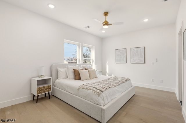 203 Maple Ave, Irvington Twp., NJ 07111