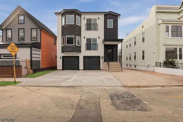 203 Maple Ave, Irvington Twp., NJ 07111