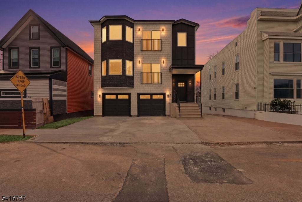 203 Maple Ave, Irvington Twp., NJ 07111