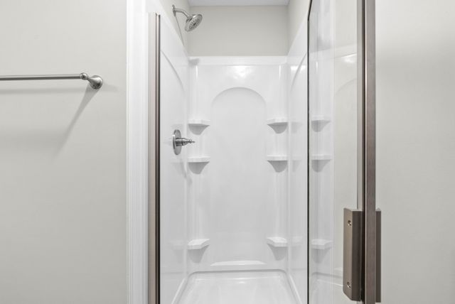 301 Longshadow Trl Unit F, Clarksville, TN 37043