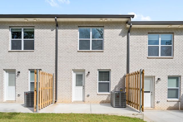 301 Longshadow Trl Unit F, Clarksville, TN 37043
