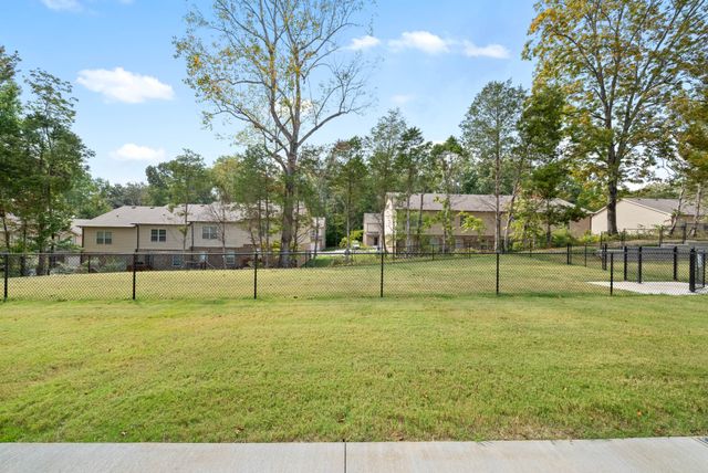 301 Longshadow Trl Unit F, Clarksville, TN 37043