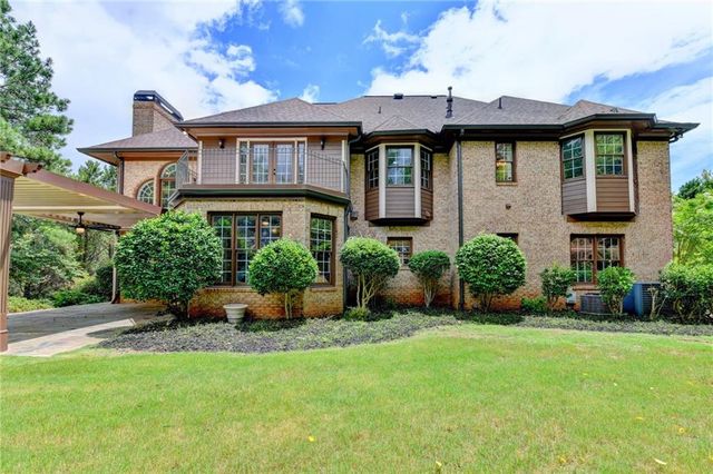 8585 Royal Troon Drive, Duluth, GA 30097