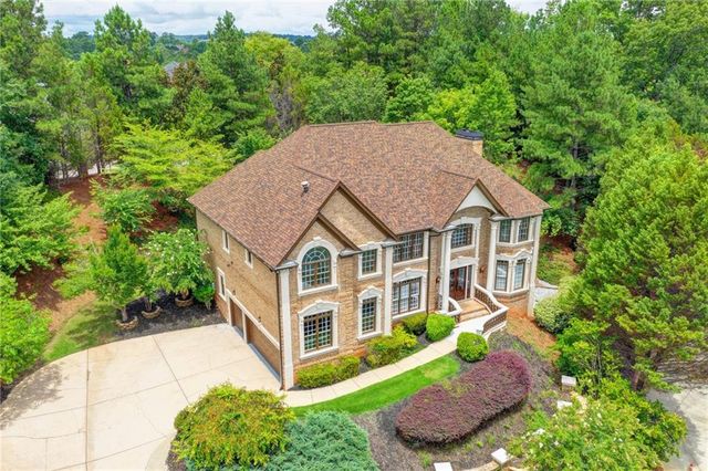8585 Royal Troon Drive, Duluth, GA 30097