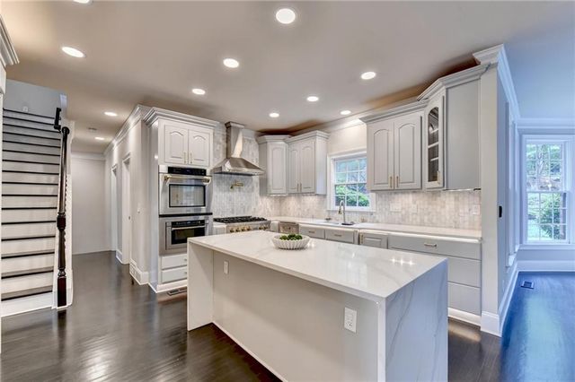 8585 Royal Troon Drive, Duluth, GA 30097